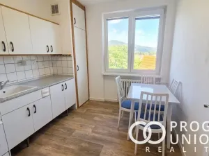 Prodej bytu 2+1, Rožnov pod Radhoštěm, 62 m2