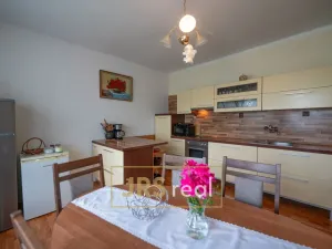 Prodej rodinného domu, Hrubá Vrbka, 270 m2