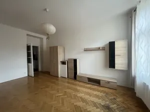 Pronájem bytu 2+kk, Praha - Nové Město, Vyšehradská, 50 m2