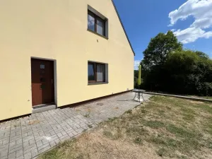 Pronájem bytu 1+kk, Hosín, 25 m2