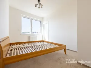 Pronájem bytu 2+kk, Praha - Vysočany, Gerstelova, 55 m2