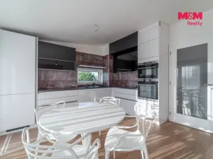 Prodej bytu 5+kk, Ořech, Karlštejnská, 112 m2