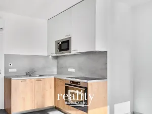 Pronájem bytu 1+kk, Znojmo, Třešňová, 22 m2