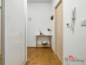 Prodej bytu 3+kk, Pardubice - Ohrazenice, U Sportovní školy, 92 m2