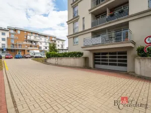 Prodej bytu 3+kk, Pardubice - Ohrazenice, U Sportovní školy, 92 m2