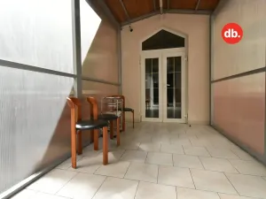 Pronájem komerční nemovitosti, Karlovy Vary, náměstí Republiky, 16 m2