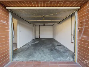Pronájem rodinného domu, Praha - Štěrboholy, Pod areálem, 324 m2