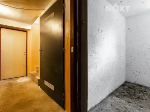 Prodej bytu 3+1, Hluboká nad Vltavou, Zvolenovská, 48 m2