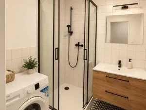 Prodej bytu 3+kk, Praha - Karlín, U Sluncové, 66 m2