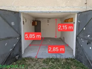 Pronájem garáže, Brno, Ježkova, 17 m2