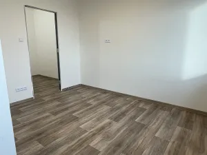 Pronájem bytu 1+1, Slaný, Bezručova, 33 m2