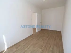 Pronájem bytu 3+1, Praha - Strašnice, Pod strání, 68 m2