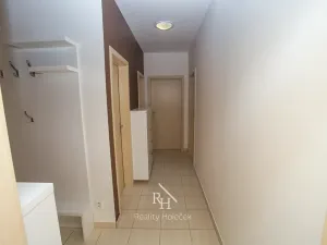Pronájem bytu 3+kk, Kladno, Generála Selnera, 63 m2