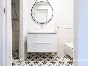 Pronájem bytu 1+kk, Praha - Karlín, Karlínské náměstí, 48 m2