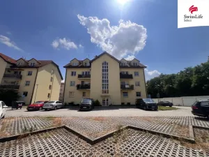 Prodej bytu 4+1, Chrášťany, Žlutá, 100 m2