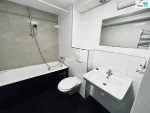 Pronájem bytu 3+kk, Praha - Hrdlořezy, Českobrodská, 65 m2