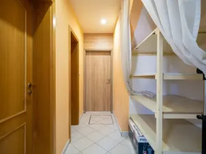 Pronájem kanceláře, Rousínov, 40 m2
