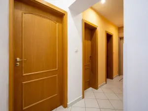 Pronájem kanceláře, Rousínov, 40 m2
