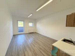 Pronájem kanceláře, Český Krumlov, Budějovická, 72 m2
