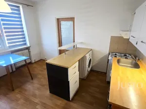 Pronájem bytu 1+1, Písek, nábřeží 1. máje, 42 m2