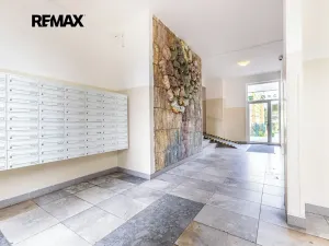 Prodej bytu 1+kk, Praha - Letňany, Třinecká, 39 m2