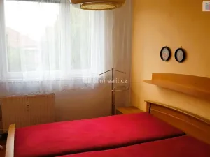 Prodej bytu 3+1, Rousínov, V Sídlišti, 74 m2