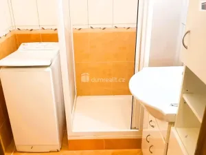 Prodej bytu 3+1, Rousínov, V Sídlišti, 74 m2