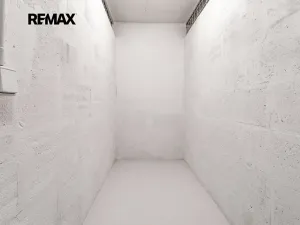 Prodej bytu 1+kk, Praha - Hrdlořezy, Učňovská, 45 m2
