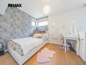Prodej bytu 4+1, Praha - Malešice, Univerzitní, 109 m2