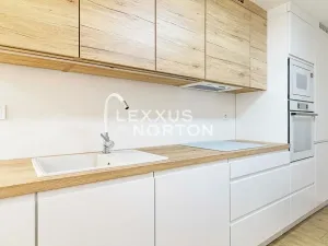 Prodej bytu 3+kk, Ostrovec, 70 m2