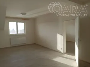 Pronájem bytu 3+kk, Ivanovice na Hané, Tyršova, 88 m2