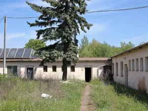 Dražba skladu, Kadaň, 11945 m2