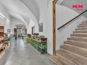 Prodej rodinného domu, Jičín - Staré Město, Valdštejnovo náměstí, 917 m2