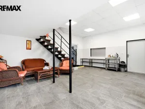 Prodej ubytování, Jablonné v Podještědí - Markvartice, U Stadionu, 1730 m2