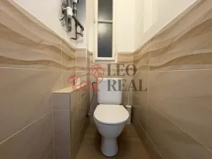 Pronájem bytu 1+1, Praha - Vršovice, 28. pluku, 43 m2
