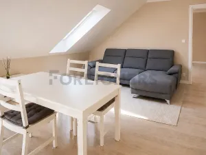 Pronájem bytu 3+kk, Praha - Žižkov, Chlumova, 76 m2