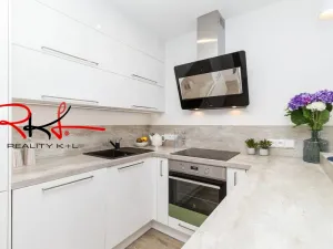 Prodej bytu 2+kk, Praha, Drnovská, 95 m2