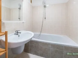 Pronájem bytu 3+kk, Praha - Modřany, Jordana Jovkova