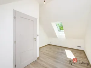 Prodej bytu 4+kk, Dlouhá Ves, 69 m2