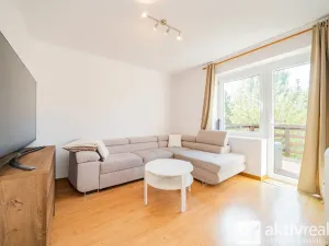 Prodej rodinného domu, Praha - Komořany, Nad teplárnou, 260 m2
