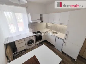 Pronájem bytu 3+1, Praha - Řepy, Krolmusova, 80 m2