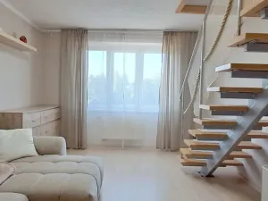 Prodej bytu 4+1, Karlovy Vary - Dvory, K. Kučery, 100 m2