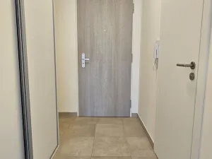 Pronájem bytu 1+kk, Praha - Háje, Výstavní, 38 m2