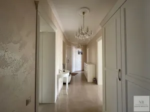 Pronájem bytu 3+kk, Karlovy Vary, Zeyerova, 134 m2