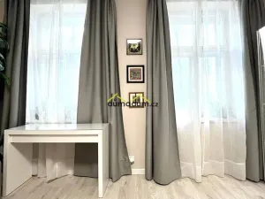 Pronájem bytu 1+1, Praha, Chlumova, 47 m2