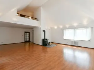 Pronájem kanceláře, Praha - Kunratice, Ke hrádku, 417 m2