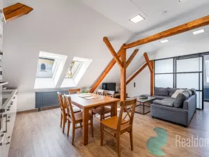 Prodej apartmánu, Sepekov, 953 m2
