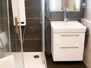 Prodej bytu 2+kk, Praha - Uhříněves, Nové náměstí, 57 m2