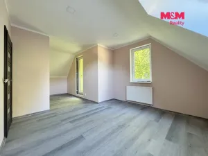 Prodej rodinného domu, Smolné Pece, 202 m2