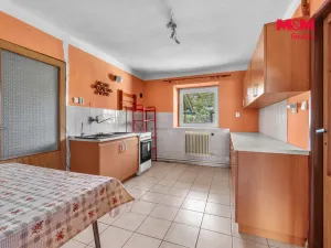 Prodej rodinného domu, Skuteč - Zbožnov, 215 m2
